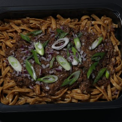 Pâtes aux œufs & palette de bœuf au vin rouge